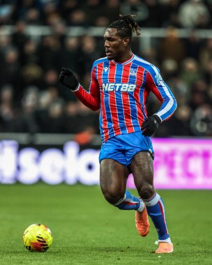 Kristal Saray 'dan Chrisantus Uche Premier Lig maçı sırasında Newcastle United, St. James' s Park, Newcastle, 4 Ocak 2026 'da Crystal Palace' a karşı.