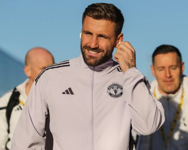 Luke Shaw of Manchester United arrives ahead of the Premier League match Leeds United vs Manchester United at Elland Road, Leeds, United Kingdom, 4th January 2026