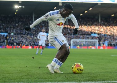 Wilfried Gnonto of Leeds United crosses the ball during the Premier League match Leeds United vs Manchester United at Elland Road, Leeds, United Kingdom, 4th January 2026