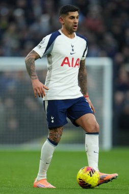Tottenham Hotspur 'dan Cristian Romero Premier Lig maçında Tottenham Hotspur' a karşı Sunderland Tottenham Hotspur Stadyumu, Londra, İngiltere, 4 Ocak 2026