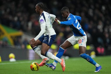 during the Premier League match Tottenham Hotspur vs Sunderland at Tottenham Hotspur Stadium, London, United Kingdom, 4th January 2026
