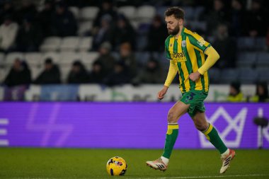 West Bromwich Albion 'dan Nathaniel Phillips, 5 Ocak 2026' da King Power Stadyumu 'nda Leicester City ile West Bromwich Albion arasındaki Sky Bet Şampiyonası maçında pas attı.