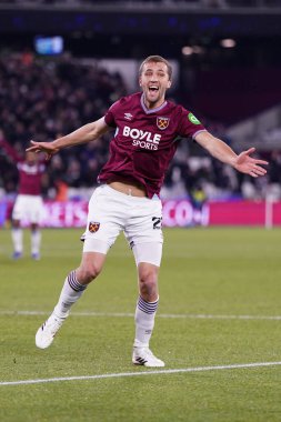 West Ham United takımından Tomas Soucek, 6 Ocak 2026 'da Londra Stadyumu' nda oynanan Premier League maçında West Ham United ve Nottingham Forest maçında West Ham golünü kutladı.