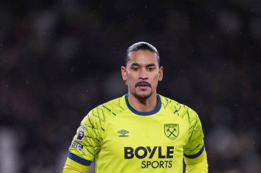 Alphonse Areola of West Ham United during the Premier League match West Ham United vs Nottingham Forest at London Stadium, London, United Kingdom, 6th January 2026