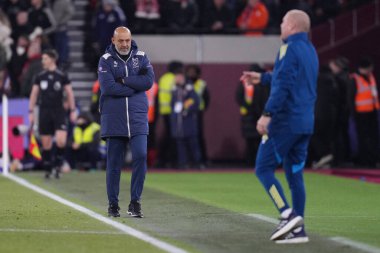 West Ham United Premier Lig karşılaşmasında Nuno Espirito Santo teknik direktörü West Ham United Nottingham Ormanı 'na karşı Londra Stadyumu, Londra, 6 Ocak 2026
