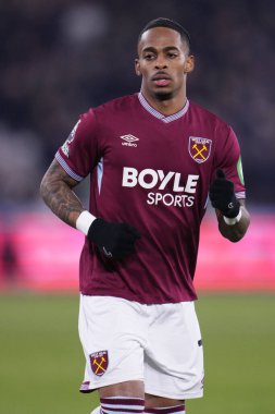 West Ham United Premier Lig maçında Crysencio Summerville, 6 Ocak 2026 'da Londra Stadyumu' nda West Ham United Nottingham Forest 'a karşı.