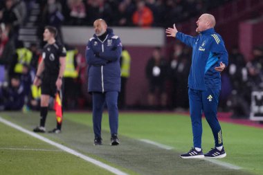 Sean Dyche Manager of Nottingham Forest during the Premier League match West Ham United vs Nottingham Forest at London Stadium, London, United Kingdom, 6th January 2026