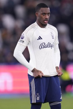 Nottingham Ormanı 'ndan Callum Hudson-Odoi Premier League maçı sırasında 6 Ocak 2026' da Londra Stadyumu 'nda West Ham United Nottingham Ormanı' na karşı.