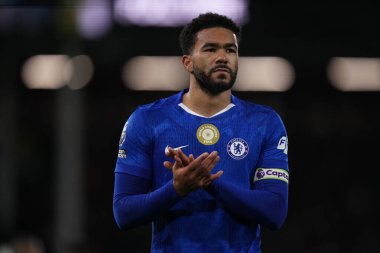 Chelsea 'li Reece James Premier League maçında tam zamanlı olarak Fulham Chelsea' ye karşı Craven Cottage, Londra, İngiltere, 7 Ocak 2026