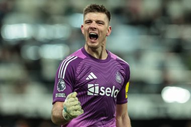 Newcastle Untied takımından Nick Pope, Premier League maçı Newcastle United ile Leeds United arasındaki 7 Ocak 2026 'da St.James' s Park, Newcastle, İngiltere 'de oynanan karşılaşmada galibiyet golünü kutluyor.