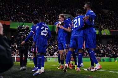 Chelsea 'den Liam Delap Premier Lig maçında golü kutluyor Fulham Chelsea' ye karşı Craven Cottage, Londra, İngiltere, 7 Ocak 2026