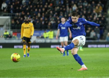Everton 'dan Vitaliy Mykolenko Premier Lig maçında Everton, Wolverhampton Wanderers' a karşı 7 Ocak 2026 'da Liverpool, İngiltere' deki Liverpool Stadyumu 'nda gol attı.