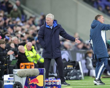 David Moyes manager of Everton during the Premier League match Everton vs Wolverhampton Wanderers at Hill Dickinson Stadium, Liverpool, United Kingdom, 7th January 2026