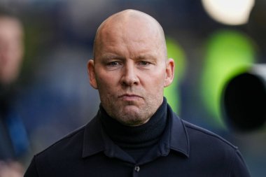 Sheffield Wednesday 'in Henrik Pedersen teknik direktörü, 10 Ocak 2026' da Sheffield, İngiltere 'nin başkenti Sheffield' da oynanan Üçüncü Raund Sheffield Çarşamba-Brentford karşılaşmasında görülüyor.