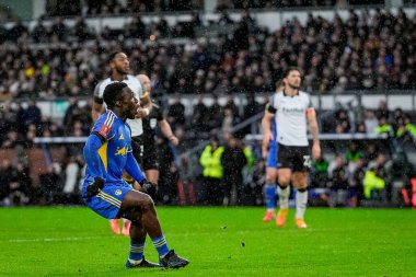 Leeds United takımından Wilfried Gnonto, 11 Ocak 2026 'da İngiltere' nin Pride Park Stadyumu 'nda oynanan Derby County - Leeds United maçında 1-1 berabere kaldı.