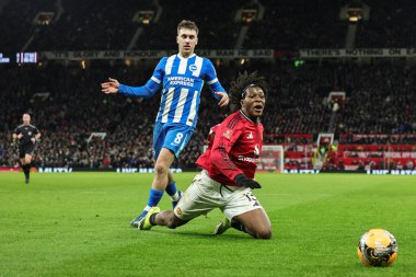 Manchester Untie 'den Patrick Dorgu, Brighton & Hove Albion' dan Brajan Gruda tarafından yere serildi fakat hakem Simon Hooper, Birleşik Krallık 'ın başkenti Old Trafford' da oynanan 