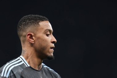 Aston Villa takımından Ezri Konsa, Birleşik Krallık 'ın Tottenham Hotspur Stadyumu' nda oynanan Üçüncü tur karşılaşmasında Tottenham Hotspur 'a karşı Aston Villa, 10 Ocak 2026