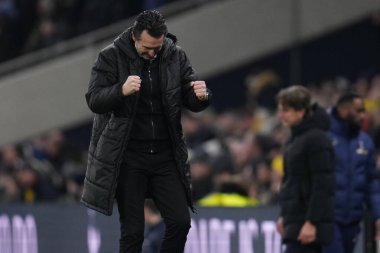 Aston Villa 'nın Unai Emery teknik direktörü, 10 Ocak 202' de Birleşik Krallık 'ın Tottenham Hotspur Stadyumu' nda oynanan 3.