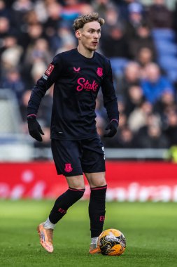 Everton 'dan James Garner 10 Ocak 202' de Liverpool 'daki Hill Dickinson Stadyumu' nda Everton ve Sunderland arasında oynanan üçüncü tur karşılaşmasını izliyor.