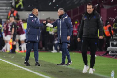 West Ham United takımının teknik direktörü Nuno Espirito Santo, 11 Ocak 2026 tarihinde Londra 'daki Londra Stadyumu' nda oynanan ve Batı Ham United 'ın Queens Park Rangers' a karşı oynadığı üçüncü tur karşılaşmasında 2-1 öne geçti.