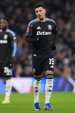 Aston Villa 'dan Jason Sancho, Birleşik Krallık' ın Tottenham Hotspur Stadyumu 'nda Tottenham Hotspur' a karşı oynadığı üçüncü tur karşılaşmasında, 10 Ocak 2026