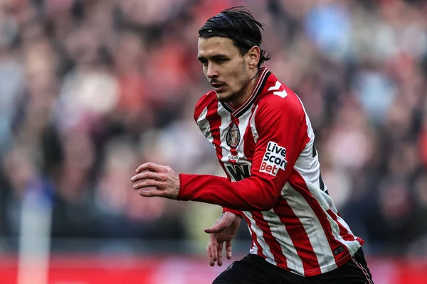 Enzo Le Fee of Sunderland during the Emirates FA Cup Third Round match Everton vs Sunderland at Hill Dickinson Stadium, Liverpool, United Kingdom, 10th January