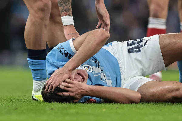 Manchester City 'den Abdukodir Khusanov, 10 Ocak 2026 tarihinde Etihad Stadyumu' nda oynanan Emirates FA Cup Üçüncü Raund karşılaşmasında darbe aldı.