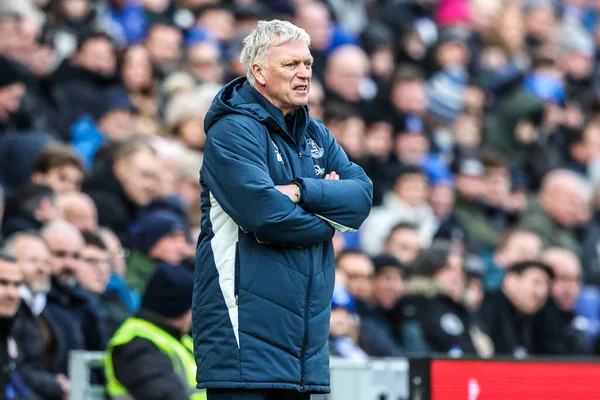 Everton 'ın teknik direktörü David Moyes, Birleşik Krallık' ın Liverpool şehrindeki Hill Dickinson Stadyumu 'nda oynanan 3.