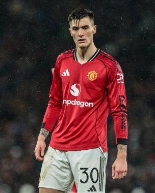 Manchester United ve Hove Albion 'un 11 Ocak 2026' da Old Trafford, Manchester, Birleşik Krallık 'ta oynanan üçüncü tur karşılaşmasında Manchester Ligi Ligi takımlarından Benjamin Sesko ile berabere kaldı.