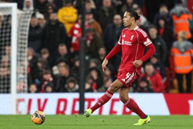 Liverpool 'dan Virgil van Dijk, 12 Ocak 2026' da Liverpool, Liverpool 'da oynanan Liverpool-Barnsley maçında üçüncü turda pas attı.