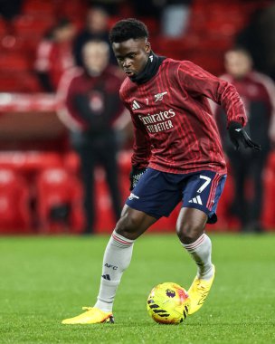 Arsenal 'den Bukayo Saka Premier Lig maçı sırasında İngiltere' nin Nottingham şehrinde oynanan Nottingham Forest-Arsenal maçında ısınma turunda 17 Ocak 2026 'da