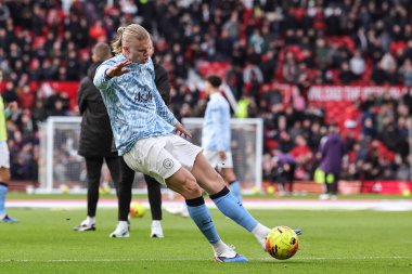 Manchester City 'den Erling Haaland Premier League maçında Manchester United' a karşı Manchester City 'de 17 Ocak 2026' da oynanan maç öncesi ısınma maçında