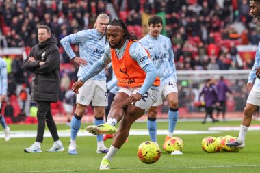 Manchester City 'den Antoine Semenyo Premier League maçında Manchester United' a karşı Manchester City 'de 17 Ocak 2026' da oynanan maç öncesi ısınma maçında