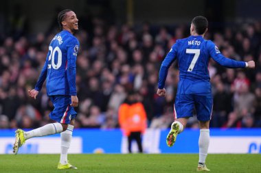 Chelsea 'li Joao Pedro Premier Lig maçında Chelsea-Brentford maçında Londra' daki Stamford Köprüsü 'nde 17 Ocak 2026' da golü kutluyor.