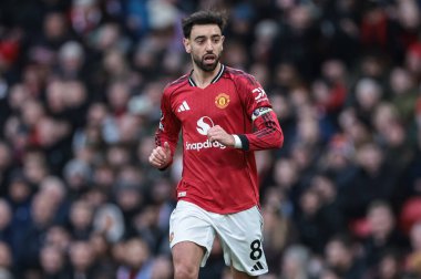 Manchester United 'ın Manchester City' ye karşı 17 Ocak 2026 'da Old Trafford, Manchester' da oynanan Premier League maçı sırasında Manchester United 'dan Bruno Fernandes