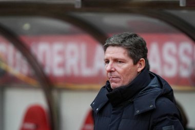 Crystal Palace 'ın menajeri, 17 Ocak 2026' da İngiltere 'nin Sunderland-Crystal Palace Stadyumu' nda oynanan Premier Lig maçı sırasında çıktı.