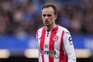 Brentford 'dan Mikkel Damsgaard Premier League maçı sırasında Chelsea-Brentford Stamford Bridge, Londra, Birleşik Krallık' ta 17 Ocak 2026