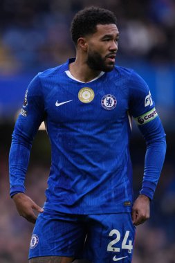 Chelsea Premier Ligi karşılaşmasında Chelsea 'ye karşı Stamford Bridge, Londra, Birleşik Krallık' ta oynanan Chelsea maçında Reece James