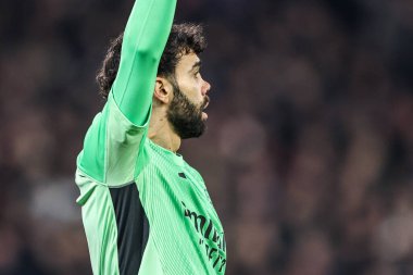 Arsenal kalecisi David Raya Premier Lig maçı sırasında Nottingham Forest Arsenal 'e karşı City Ground, Nottingham, İngiltere, 17 Ocak 2026