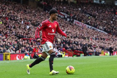 Manchester United takımından Amad Diallo, Manchester United ile Manchester City maçında 17 Ocak 2026 'da Old Trafford, Manchester, İngiltere' de karşılaştı.