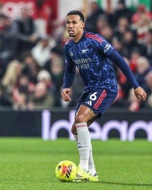 İngiltere 'nin Nottingham şehrinde 17 Ocak 2026' da oynanan Premier League maçında Gabriel of Arsenal, Nottingham Forest 'a karşı Arsenal maçında