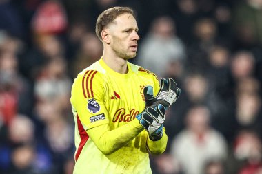 Nottingham Ormanı kalecisi Matz Sels Premier League maçı sırasında Nottingham Forest Arsenal 'e karşı City Ground, Nottingham, İngiltere, 17 Ocak 2026