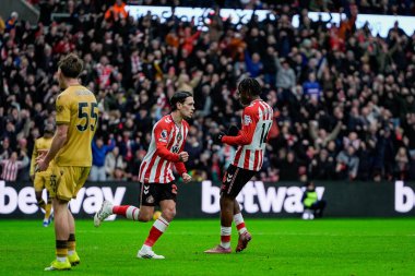 Sunderland 'dan Enzo Le Fee, İngiltere' nin Sunderland şehrinde 17 Ocak 2026 'da oynanan Premier Lig maçı Sunderland-Crystal Palace maçında 1-1' lik galibiyetini kutluyor.