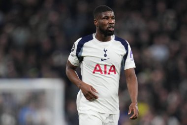 Tottenham Hotspur 'dan Kevin Danso UEFA Şampiyonlar Ligi Maçı sırasında Tottenham Hotspur, Borussia Dortmund' a karşı, Tottenham Hotspur Stadyumu, Londra, İngiltere, 20 Ocak 2026