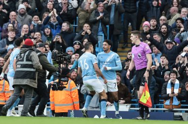 Manchester City 'den Omar Marmoush, 24 Ocak 2026 tarihinde Etihad, Manchester, İngiltere' de oynanan Premier League maçında Manchester City - Wolverhampton Wanderers maçında 1-0 'lık galibiyetini kutluyor.