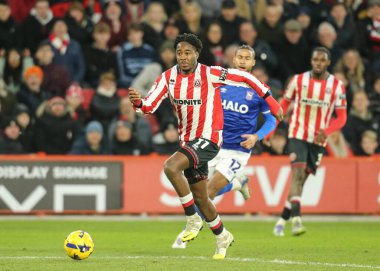 Sheffield United takımından Andre Brooks, 24 Ocak 2026 'da Sheffield Lane, İngiltere' de oynanan Sheffield United - Ipswich Town maçında topu aldı.