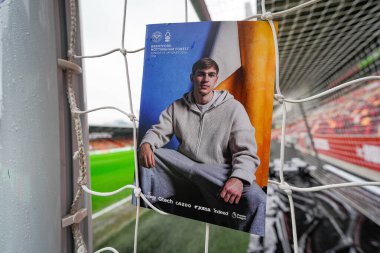 Brentford 'dan Yehor Yarmolyuk, Premier League maçı sırasında GTECH Community Stadyumu' nda Brentford Nottingham Ormanı 'na karşı 25 Ocak 2026 tarihinde oynanan maç programında