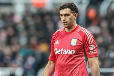 Aston Villa kalecisi Emiliano Martinez Premier Lig maçında Newcastle United, Aston Villa 'ya karşı St. James' s Park, Newcastle, İngiltere, 25 Ocak 2026