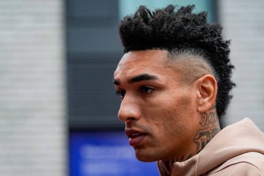 Nottingham Ormanı 'ndan Igor Jesus, Premier League maçından önce İngiltere' nin GTECH Community Stadyumu 'nda Brentford Nottingham Ormanı maçında stadyuma geldi.