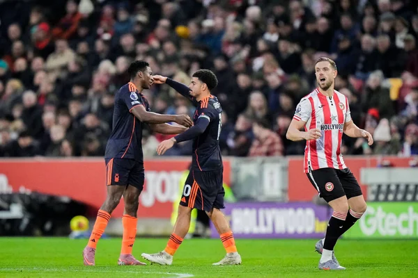 Nottingham Ormanı 'ndan Taiwo Awoniyi, Premier Lig karşılaşmasında Brentford Nottingham Ormanı' na karşı Gtech Community Stadyumu, Londra, Birleşik Krallık 'ta 25 Ocak 2026' da oynanan maçta 0-2 'lik galibiyet golünü kutluyor.